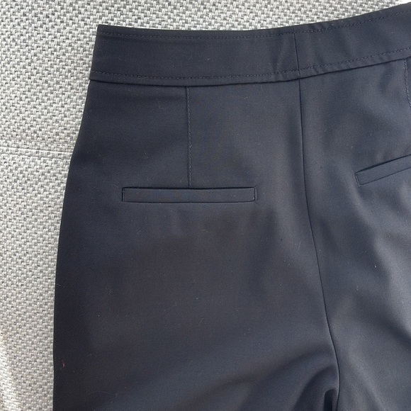 Massimo Dutti black darted trousers. Size US 6 - Picture 5 of 7